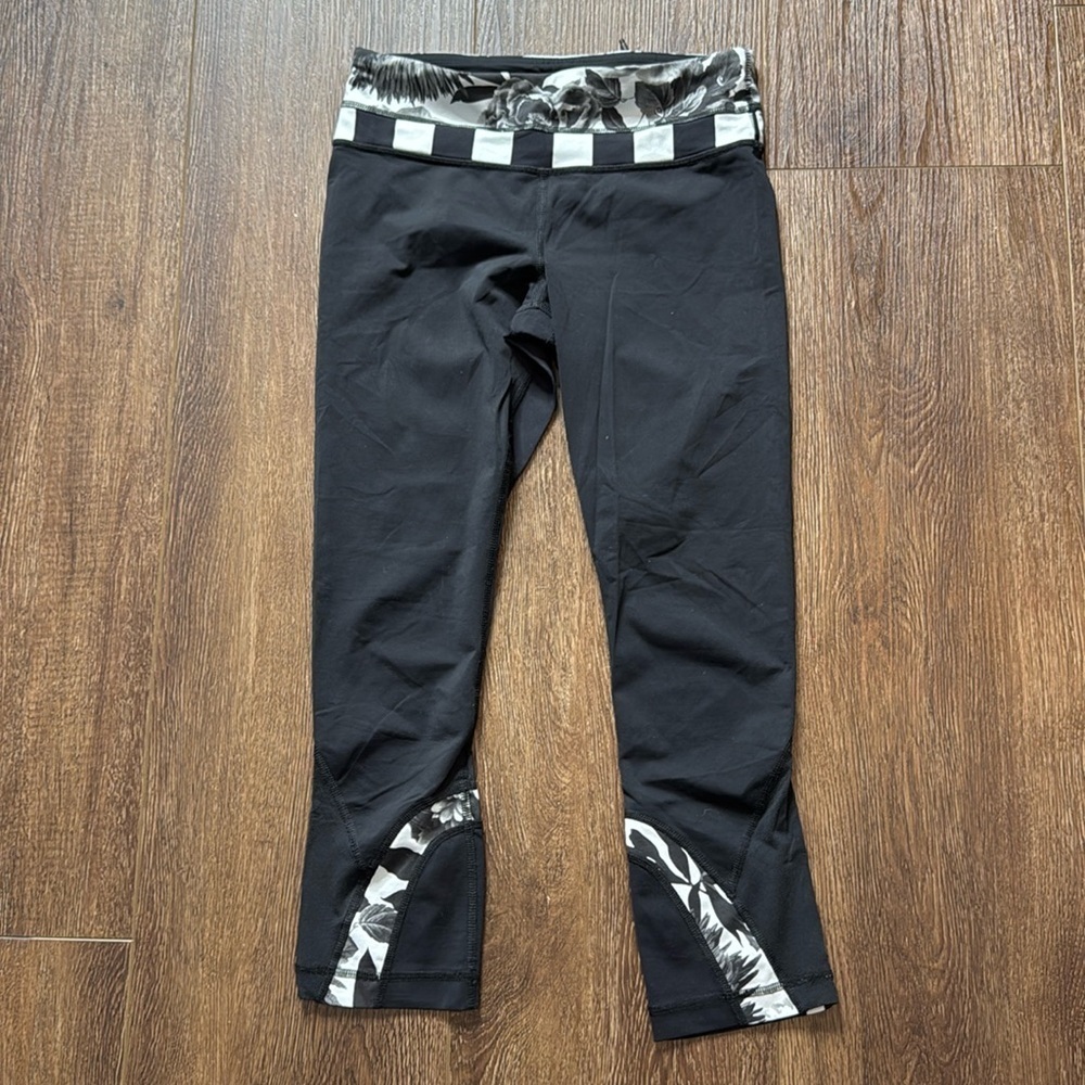Lululemon leggings 4